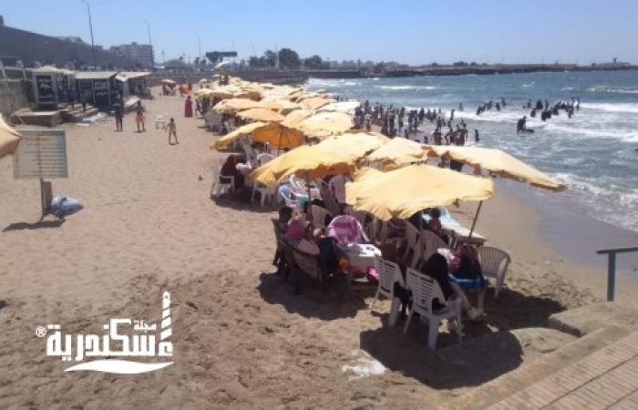 السياحة والمصايف بالإسكندرية.... عدم استقرار حالة البحر اليوم  ورفع الراية الصفراء على شواطئ العجمى