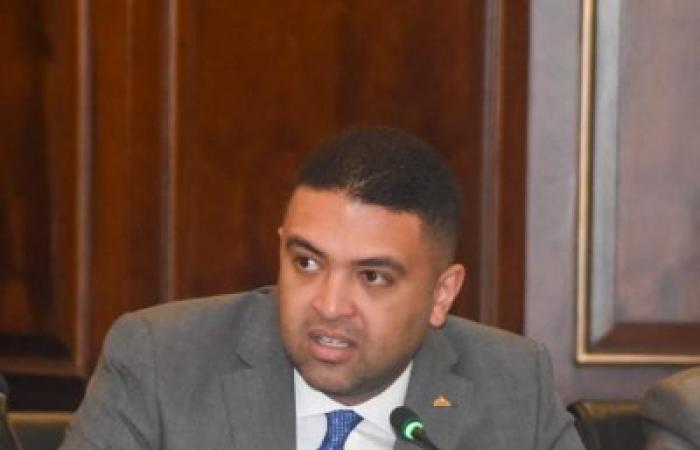 مسلسل فشل لا ينتهي.. برلماني يطالب بمحاسبة المسئولين عن إهدار المال العام ب"طابونة" العامرية للغزل والنسيج