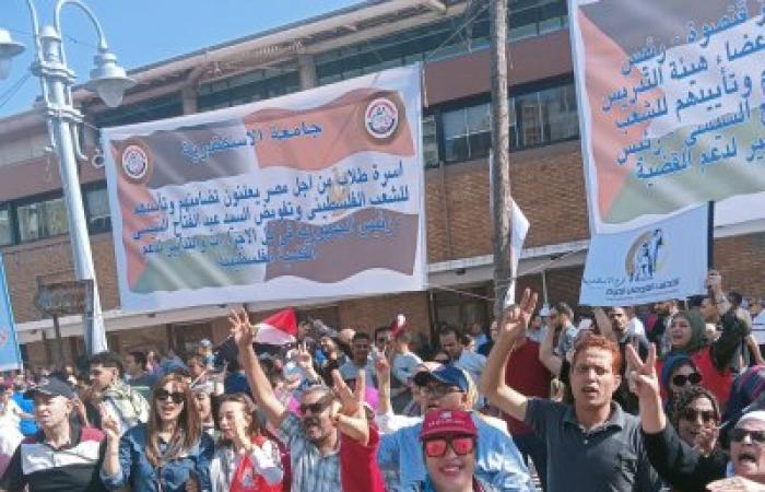 «برج العرب» تطلق مسيرة دعم حاشده «بميدان سيدي جابر»