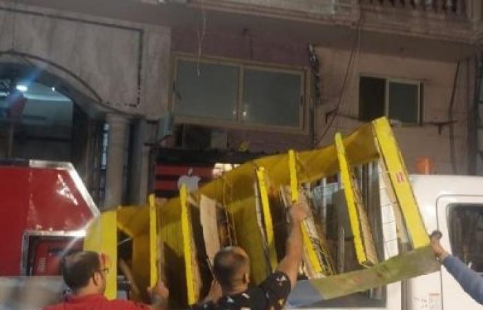 حي المنتزة أول.... إغلاق 7 محال ومنشآت تجارية مخالفة لمواعيد الغلق الشتوية للمحلات التجارية