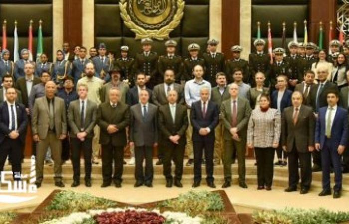 محافظ الإسكندرية ووزير الشباب والرياضة يشهدان المؤتمر الصحفي للأكاديمية العربية للعلوم والتكنولوجيا والنقل البحري