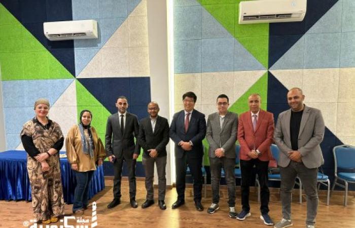 في لقاء صحفي بالإسكندرية: خبير تكنولوجي أمريكي يؤكد أن الذكاء الاصطناعي بلا وعي حقيقي.. والمخاوف منه مبالغ فيها
