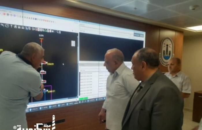 وزير الكهرباء والطاقة المتجددة الدكتور محمود عصمت يقضي ثالث أيام عيد الأضحى المبارك مع العاملين في محطة توليد كهرباء أبو قير الجديدة بمحافظة الإسكندرية