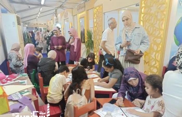 استمرار زيارات رعاية طلاب منطقة الإسكندرية الأزهرية لجناح الأزهر بمعرض الكتاب