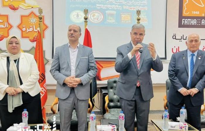 مبادرة ( انزل اشتغل ) يوفر  أكثر من ٩٠٠٠ وظيفة للشباب من الجنسين بحضور المحافظ