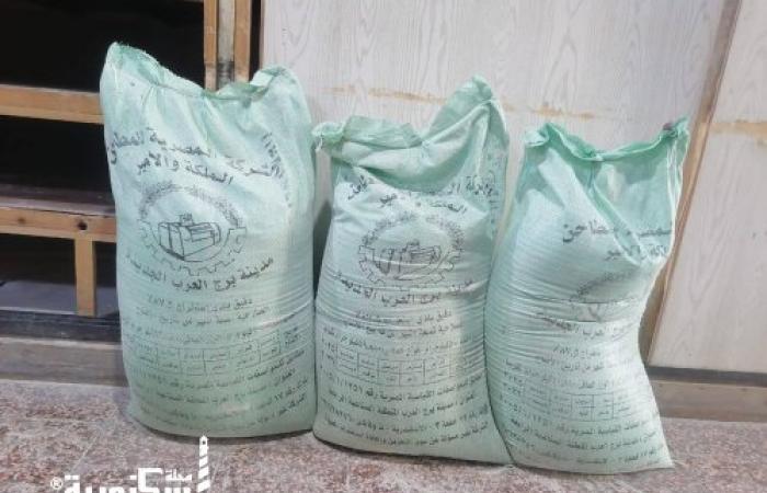 تموين برج العرب يضبط أحد المخابز لقيامه بالتصرف في ما يقارب من ١٠ طن دقيق بلدى مدعم