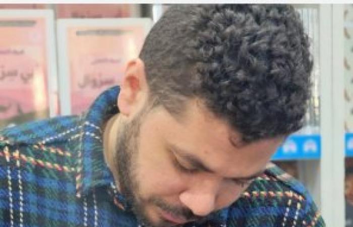 الكاتب السكندري" طارق عبد اللطيف "يصدر المجموعة القصصية الأولى بعنوان"محروس وقصص أخرى"