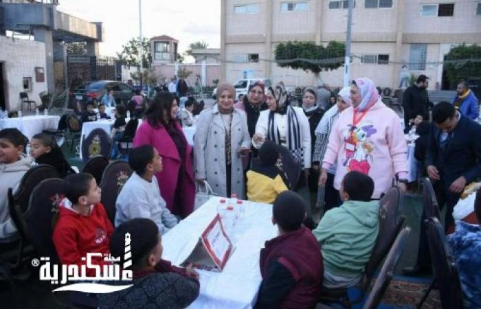 محافظة الإسكندرية ومؤسسة "إنسانيات" ينظمان إفطاراً جماعياً لـ 400 من أطفال دور الرعاية وكبار السن