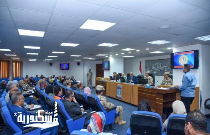 لمجابهة الأزمات والكوارث : محافظ الإسكندرية يتابع الاستعدادات الخاصة بالتدريب العملي المشترك  "صقر 168" في إطار التعاون المثمر والبناء مع القوات المسلحة المتمثلة في قيادة قوات الدفاع الشعبي والعسكري