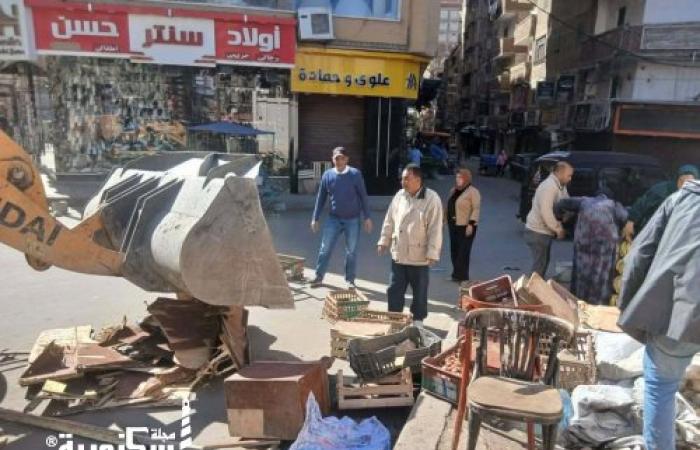في حملة مكبرة بالسيوف والجلاء.. حي شرق : إزالة 1000 كتلة وحدايد وتحفظ على 80 إشغالاً