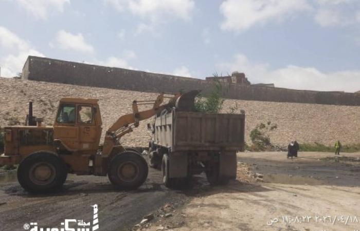 حى العجمى يواصل جهوده في متابعة أعمال رفع كفاءة منظومة النظافة بالتعاون مع شركة نهضة مصر