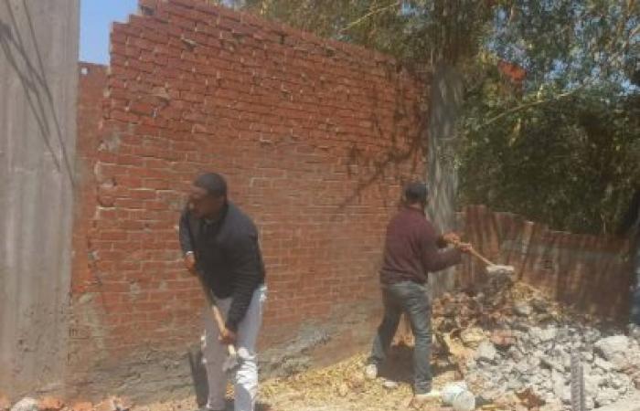 محافظ الإسكندرية يوجه بضرب بيد من حديد على البناء المخالف.. وإزالة فورية بالعامرية