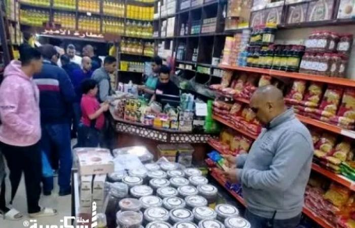 رئيس حي ثان المنتزه تقود حملة مكثفة لمتابعة مواعيد غلق المحال وترشيد استهلاك الطاقة