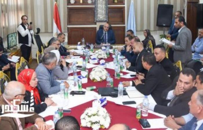 استمرار اللقاءات الجماهيرية الأسبوعية لمحافظ الإسكندرية لتعزيز التواصل المباشر مع المواطنين