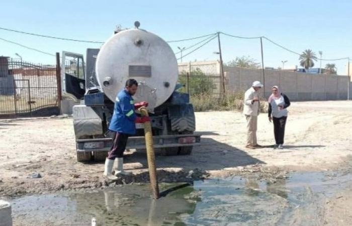 رئيس حي العامرية أول تتابع أعمال رفع كفاءة النظافة والصرف الصحي بالطريق الصحراوي