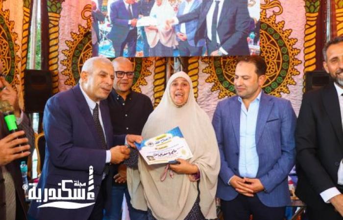 حزب مستقبل وطن يهدي 10 رحلات عمرة مجانية لأهالي ريف المنتزه في الإسكندرية