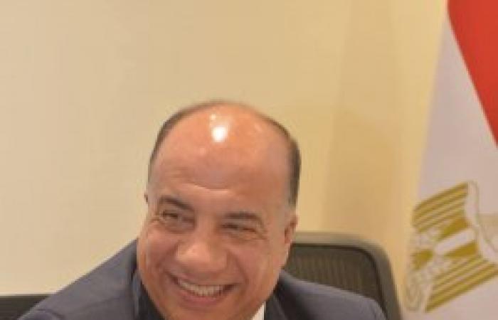 مصيلحي: مشروع القطار الكهربائي يعد أحد أهم المشروعات القومية