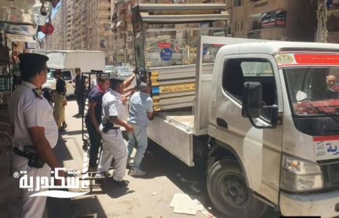 حملة صباحية لرفع الاشغالات والتعديات لفرض الانضباط بنطاق المنتزه ثان