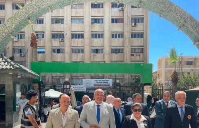 محافظ الاسكندرية ووكيل وزارة الشباب والرياضة بالإسكندرية يشهدان افتتاح بطولة البحر المتوسط للكاراتيه