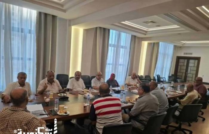 "غرفة الإسكندرية" تبحث آليات حماية أصحاب محال قطع غيار السيارات من تبعات الإشغالات