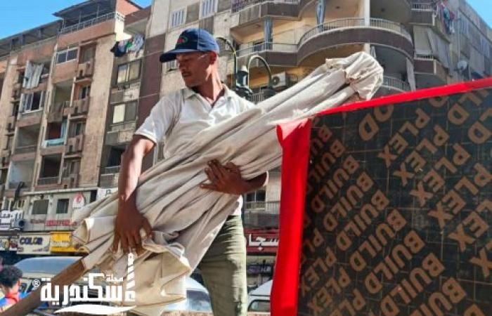 ضبط ١١٠حالة إشغال متنوع ضمن جهود حى العجمى لإزالة الاشغالات والتعديات على الطريق العام