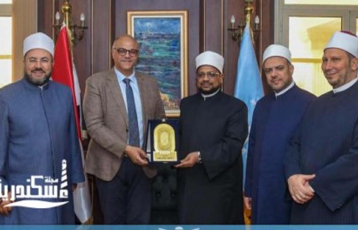 محافظ الإسكندرية يؤكد: الأزهر الشريف ركيزة أساسية للقوة الناعمة ومصدر لوسطية الإسلام