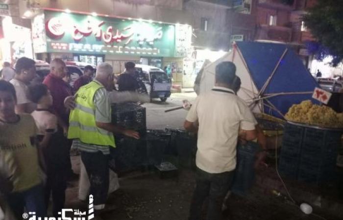 حملة مسائية لحي العامرية أول تغلق 3 محلات وتتحفظ على إشغالات بشارع القسم