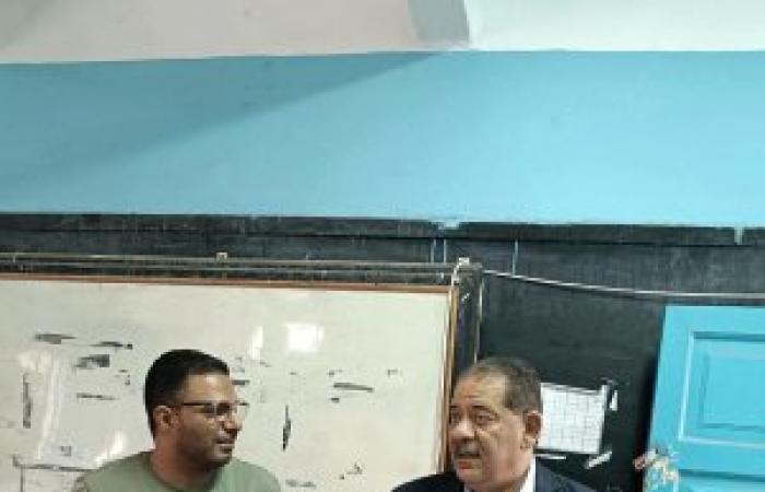 "بابتسامة أمل لعام دراسي جديد " الأستاذ شريف فتحى يقود جولة تفقدية على مدارس شرق الإسكندرية