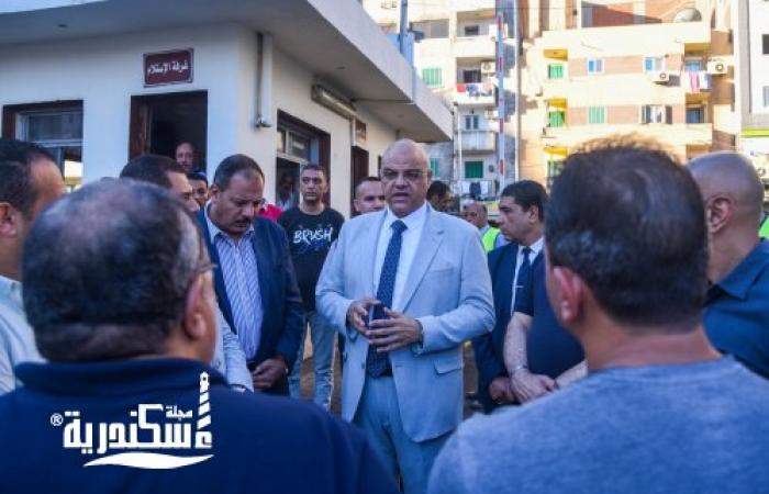 محافظ الإسكندرية يتفقد جراج تشغيل وصيانة أتوبيسات هيئة النقل العام بمنطقة سيدي بشر وموقفي فيكتوريا وباكوس لمتابعة انتظام خطوط سير مركبات النقل البديلة المخصصة لخدمة المواطنين والطلاب