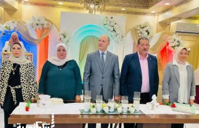 مدير تعليم الإسكندرية يحتفي بخريجات مدرسة مصطفى كامل الثانوية الصناعية بنات..  ????وعربي أبو زيد: التعليم الفني ركيزة أساسية لبناء كوادر مؤهلة لسوق العمل