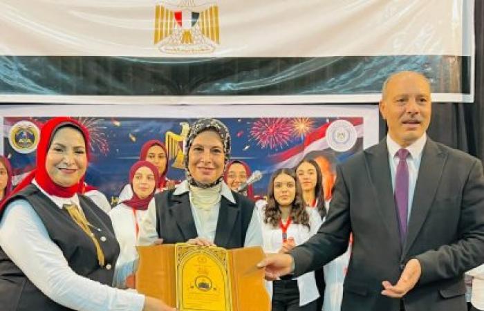 في ذكرى أكتوبر.. طلاب الجمرك يجسدون ملحمة النصر ويجددون عهد الانتماء للوطن