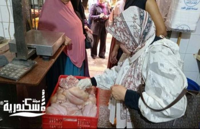 غلاق منشأتين وإعدام 124 كجم أغذية فاسدة في حملة رقابية مكبرة بحي ثان المنتزه