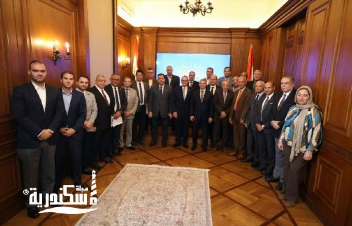 "جمعية رجال أعمال إسكندرية" و"رئيس مصلحة الجمارك" يبحثان تقليص زمن الإفراج وتعزيز حركة التجارة