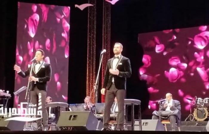 النجم الكبير الراحل هاني شاكر حاضر مع النجمي محمد الخولي وياسر سعيد وفريق علي مر الأجيال