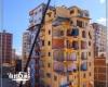 محافظ الإسكندرية يتفقد عقاري "لامبروزو" و"المازني".. ويؤكد: البعد الإنساني وسلامة المواطنين في مقدمة الأولويات